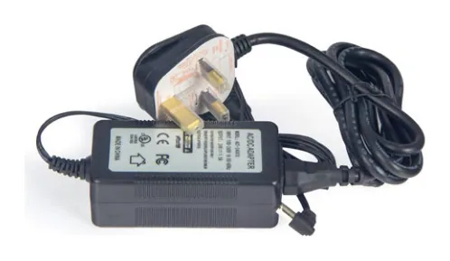 UK Adaptör — 05703056